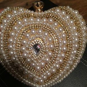 Pearls N rhinestone clutch